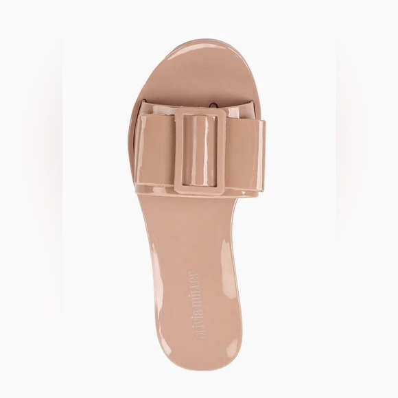 Olivia Miller Shoes - NWT Olivia Miller Women’s Brooke Jelly Bow Buckle Slide Flat Sandals Tan Size 7